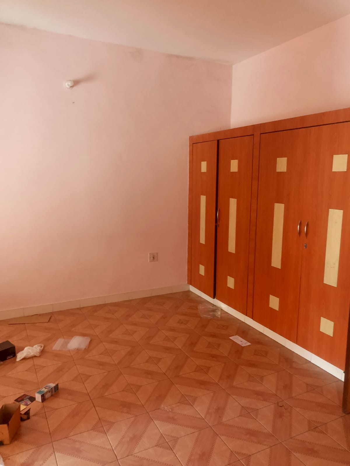2 BHK Semi-Furnished Flat for Rent in Gopalpura Jaipur-Gopalpura-Jaipur